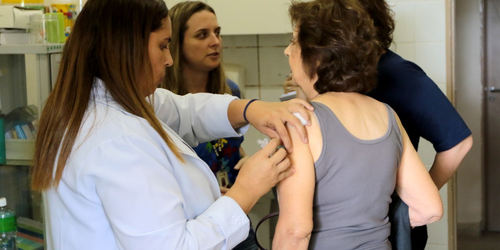 Vacina Pneumo 20 agora disponível para idosos acima de 85 anos no SUS